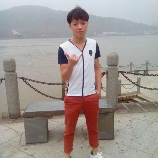 刘子颖的第一张照片--揭阳相亲服务中心