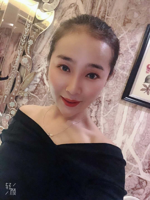 调皮的小猫的第一张照片--揭阳相亲服务中心