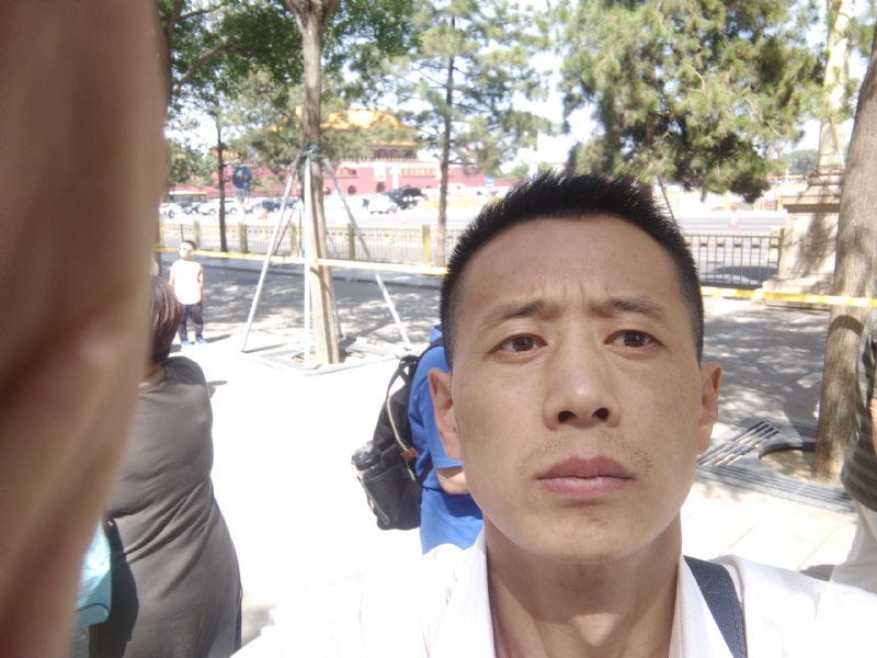 刘红兵的第一张照片--揭阳相亲服务中心