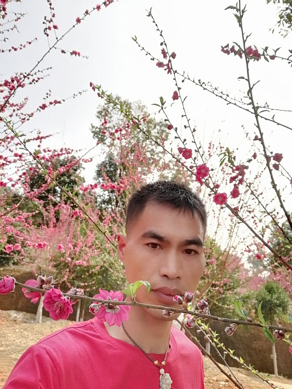 惜緣的第一张照片--揭阳相亲服务中心