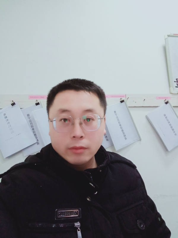 一头猪的第一张照片--揭阳相亲服务中心