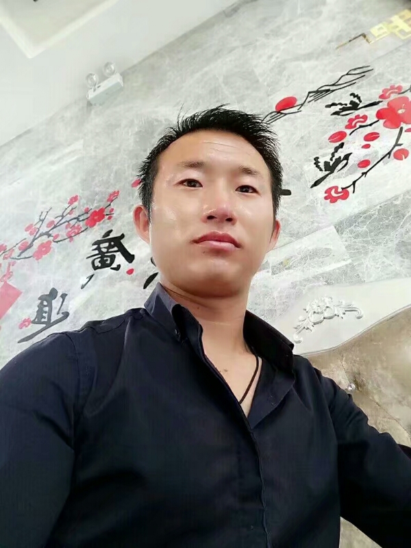 系咯在的第二张照片--揭阳相亲服务中心