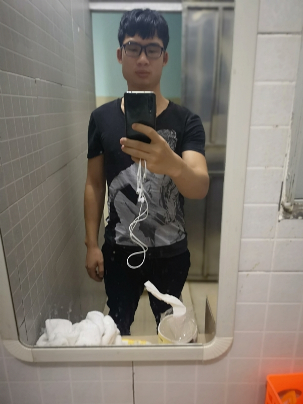 右手的执着的第一张照片--揭阳相亲服务中心