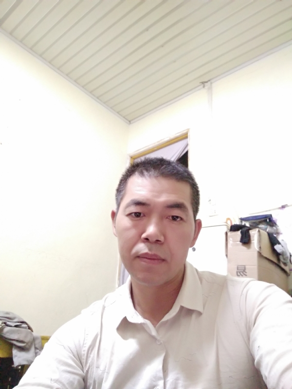 为伊消得人憔悴的第一张照片--揭阳相亲服务中心