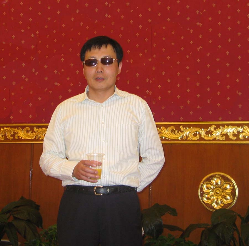 威胜的第二张照片--揭阳相亲服务中心