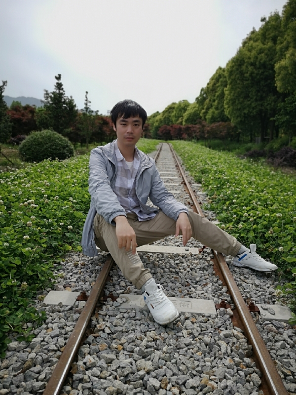 HCL的第一张照片--揭阳相亲服务中心