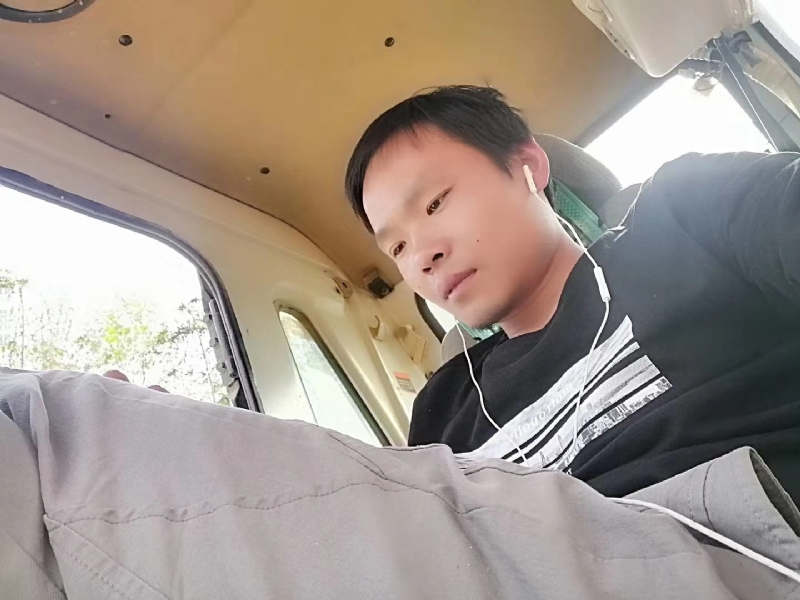 夜魇的第四张照片--揭阳相亲服务中心