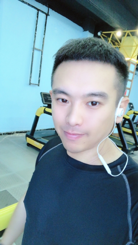 紫色天蝎的第一张照片--揭阳相亲服务中心