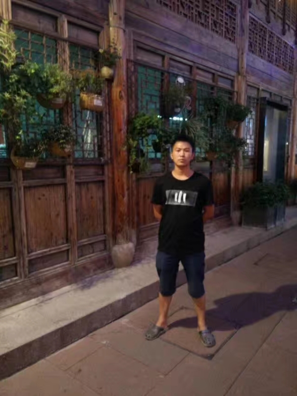 回忆的第一张照片--揭阳相亲服务中心