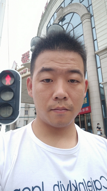 夜空的第一张照片--揭阳相亲服务中心