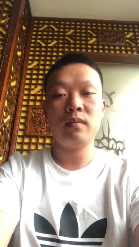 唐子龙的第二张照片--揭阳相亲服务中心