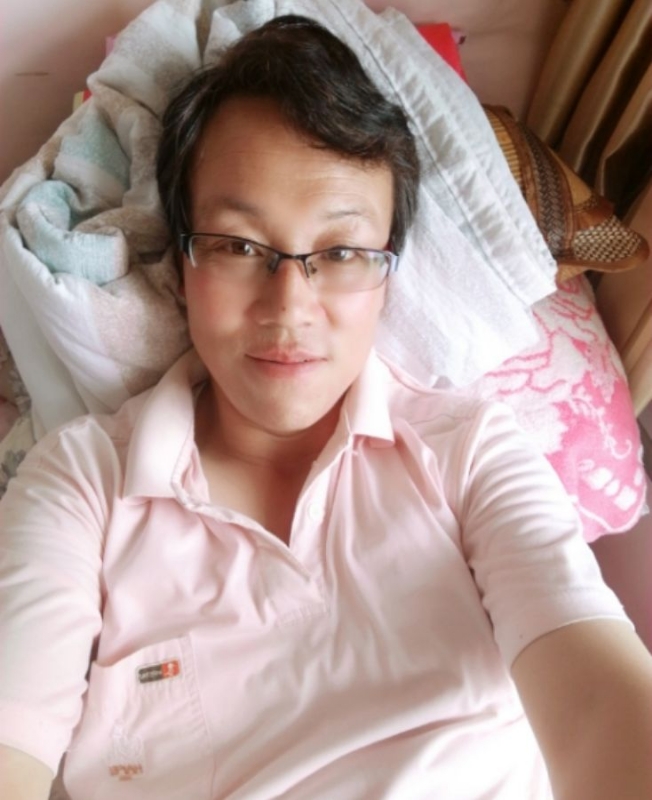 一吻天荒的第一张照片--揭阳相亲服务中心