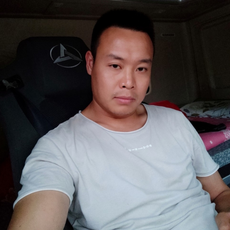 默默的第二张照片--揭阳相亲服务中心