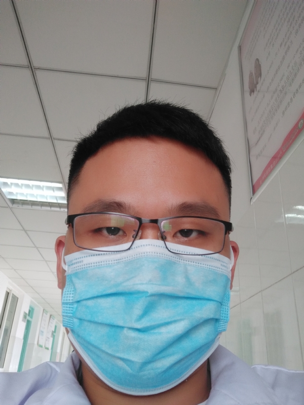 风轻云淡的第一张照片--揭阳相亲服务中心