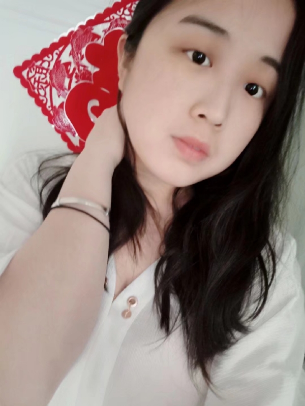 百合的第一张照片--揭阳相亲服务中心