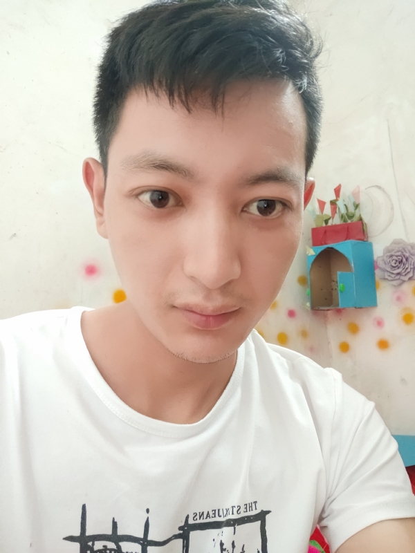 笑对人生的第一张照片--揭阳相亲服务中心