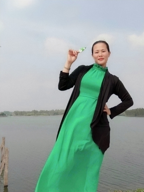 李梅的第二张照片--揭阳相亲服务中心