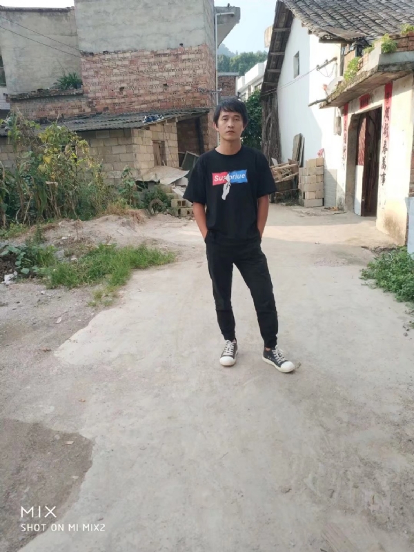 活活该的第一张照片--揭阳相亲服务中心