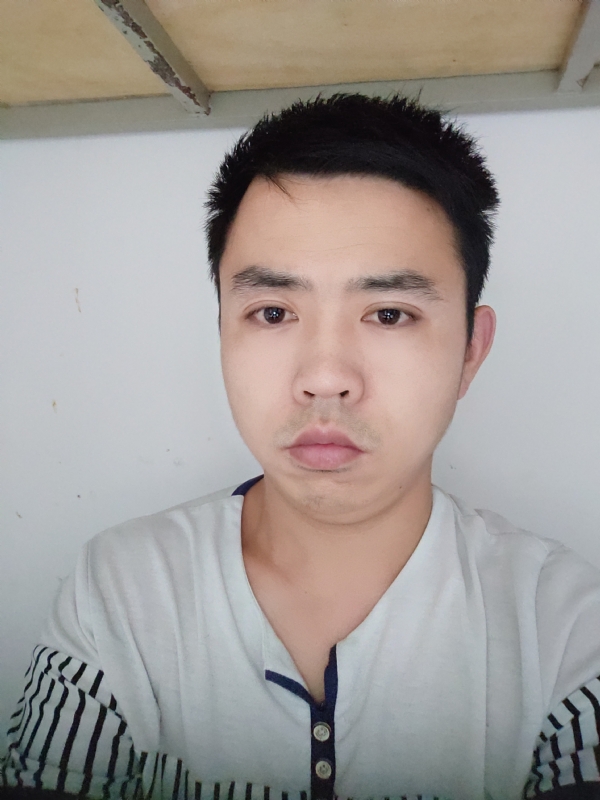 老男孩的第二张照片--揭阳相亲服务中心