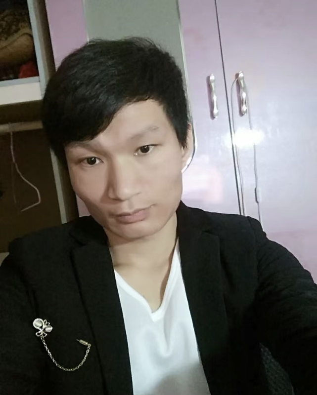 季绍伟的第二张照片--揭阳相亲服务中心
