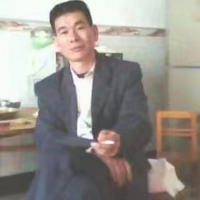 阳光照耀的第一张照片--揭阳相亲服务中心