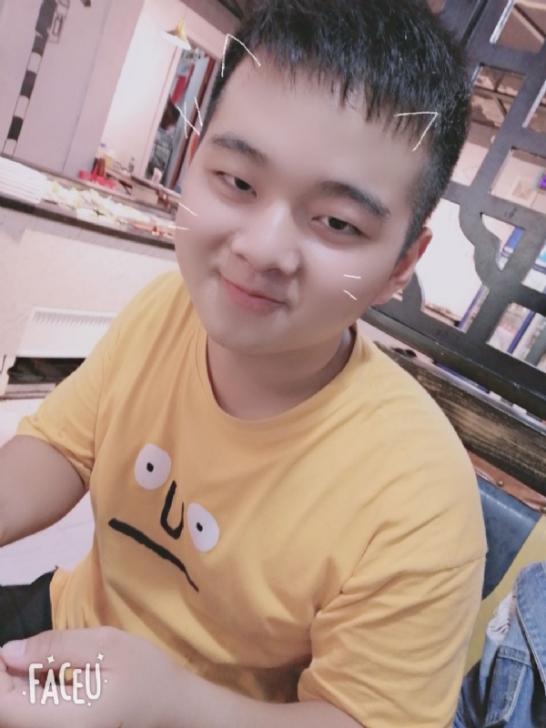 小源小源的第一张照片--揭阳相亲服务中心