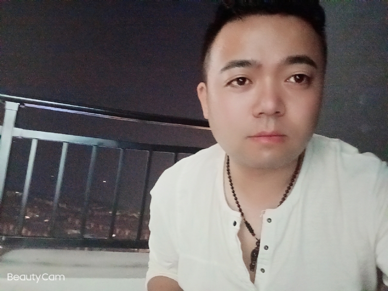 可么嗯哼的第二张照片--揭阳相亲服务中心
