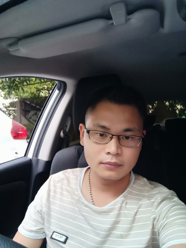 水明的第一张照片--揭阳相亲服务中心