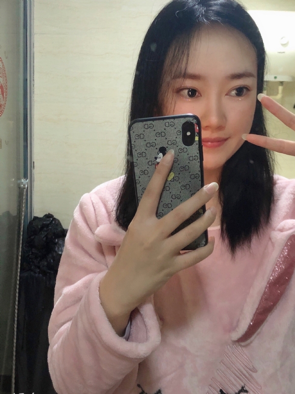 叶落知秋的第一张照片--揭阳相亲服务中心