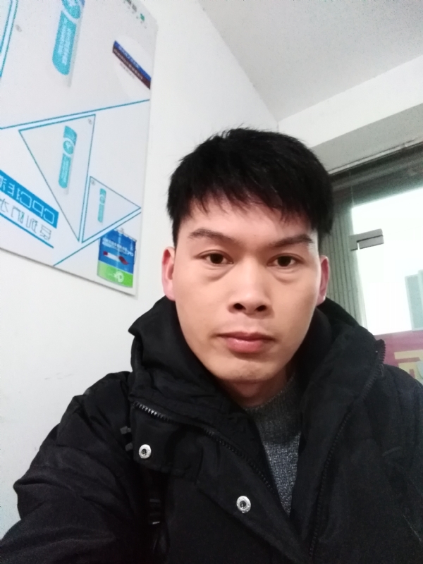 微笑的第一张照片--揭阳相亲服务中心