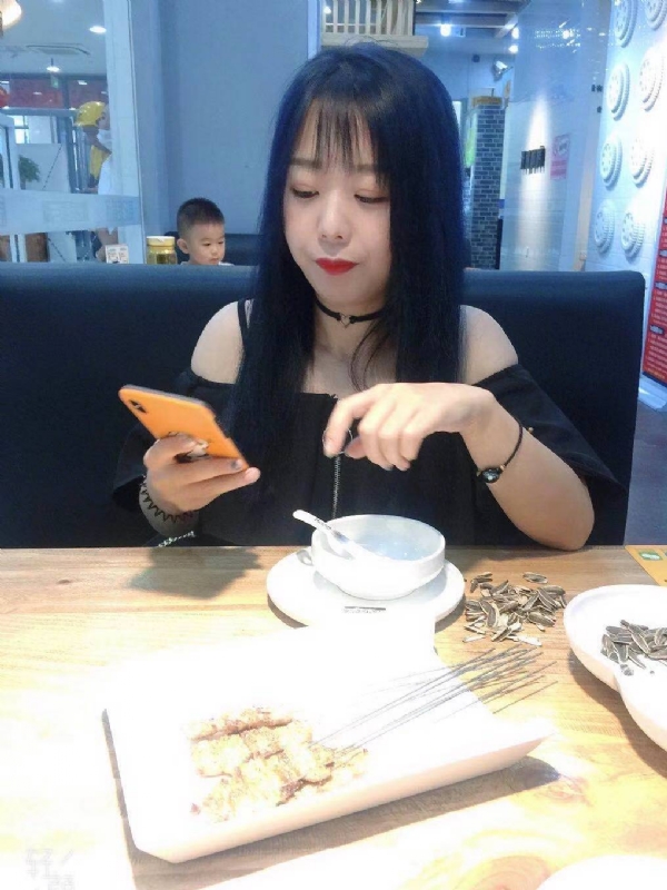 程程的第一张照片--揭阳相亲服务中心