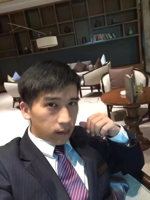 一条孤独的鱼的第二张照片--揭阳相亲服务中心