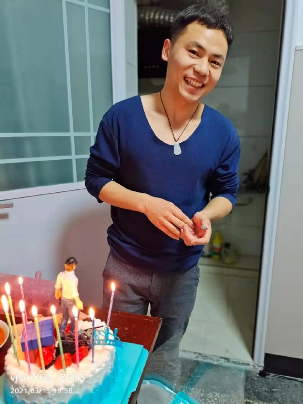 找结婚对象的第一张照片--揭阳相亲服务中心