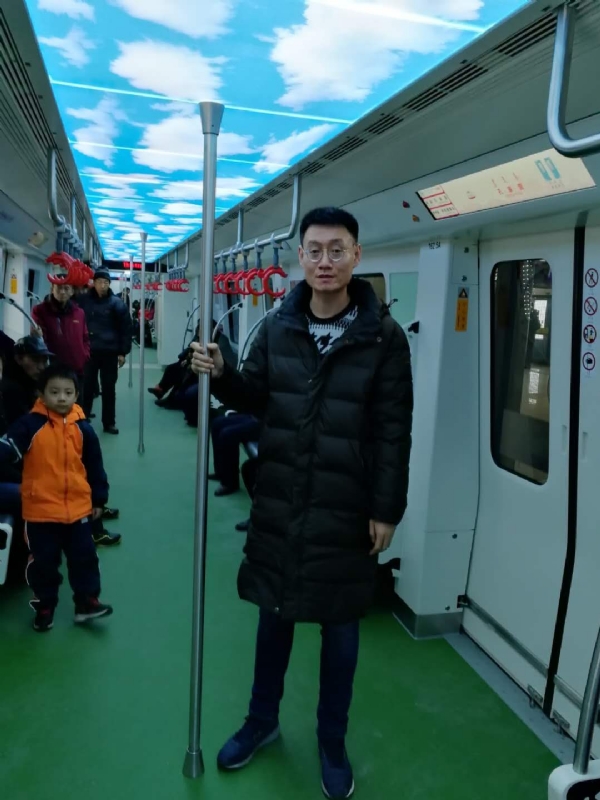 朱利安的第一张照片--揭阳相亲服务中心