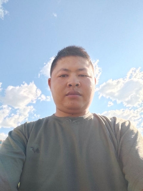 小马的第一张照片--揭阳相亲服务中心