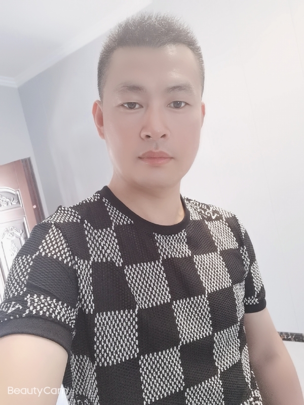 快乐无罪的第一张照片--揭阳相亲服务中心
