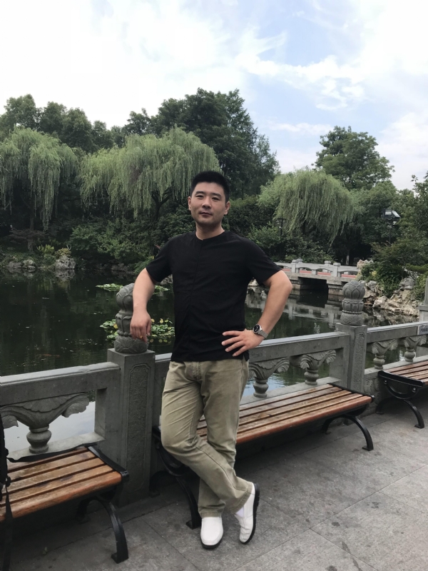 未来可期的第一张照片--揭阳相亲服务中心