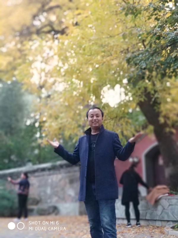 爱转角的第一张照片--揭阳相亲服务中心