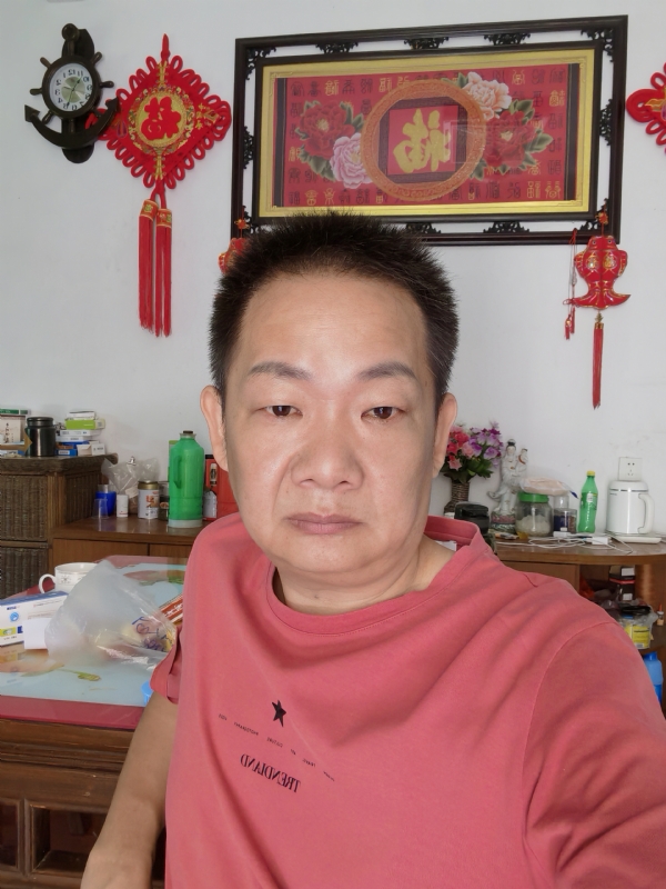 飞天的第一张照片--揭阳相亲服务中心