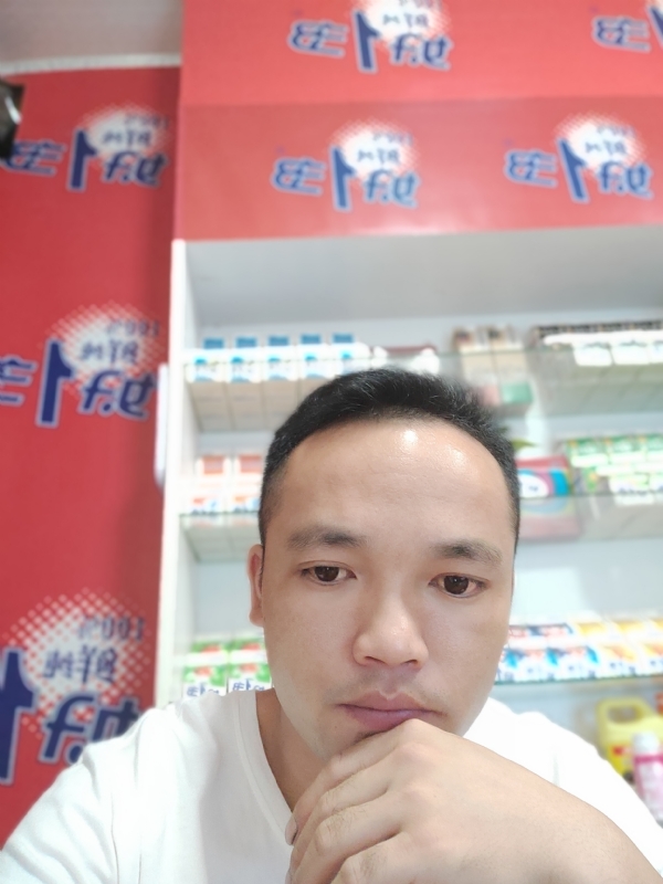 小老弟的第二张照片--揭阳相亲服务中心