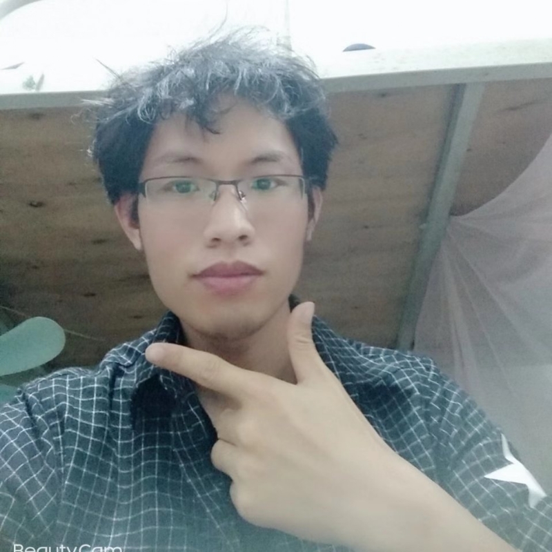 右边的第一张照片--揭阳相亲服务中心