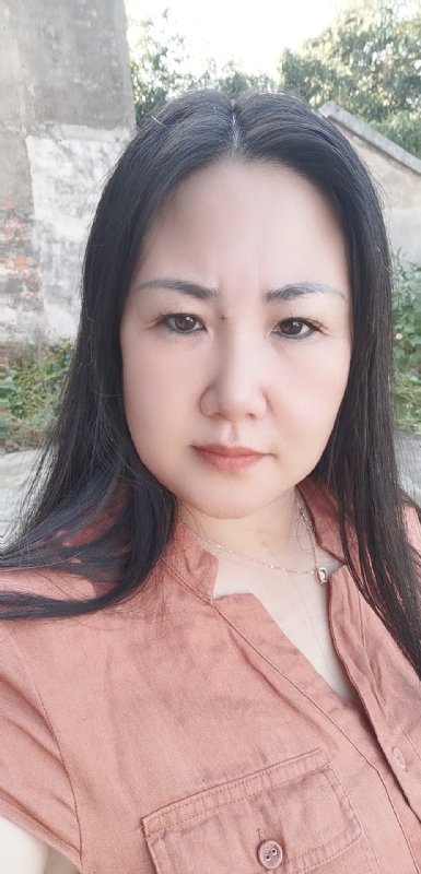 乖乖一女的第一张照片--揭阳相亲服务中心