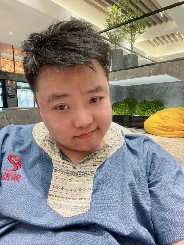 小恶魔的第一张照片--揭阳相亲服务中心