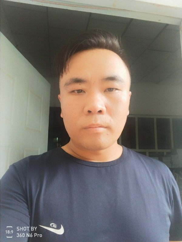 云的第一张照片--揭阳相亲服务中心