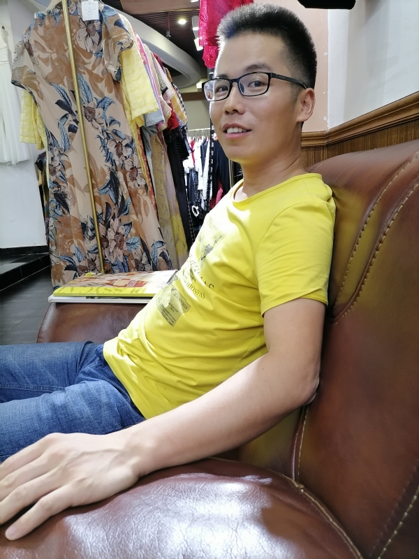 汪顺鹏的第二张照片--揭阳相亲服务中心