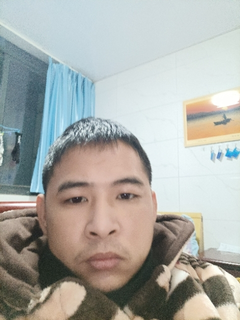 寂寞的第二张照片--揭阳相亲服务中心