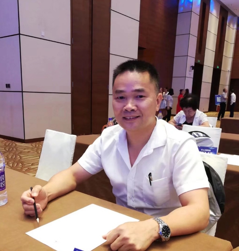 温馨港湾只差一个你的第一张照片--揭阳相亲服务中心
