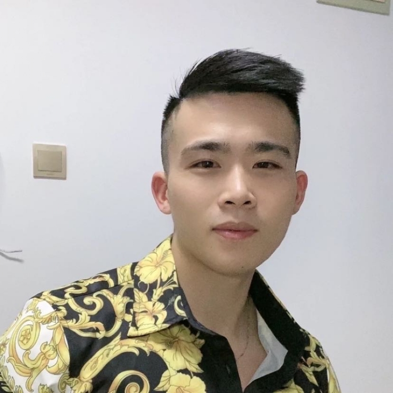 迷彩冲锋衣的第一张照片--揭阳相亲服务中心