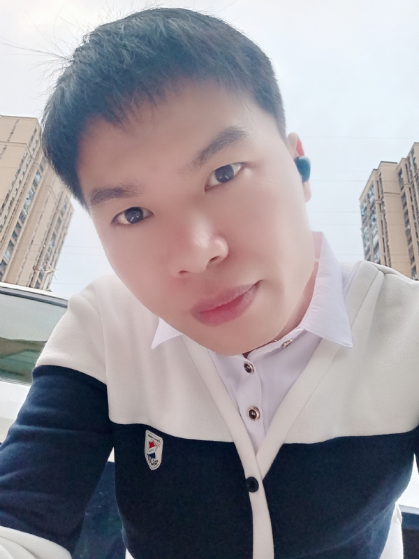 雨霁月清风的第二张照片--揭阳相亲服务中心