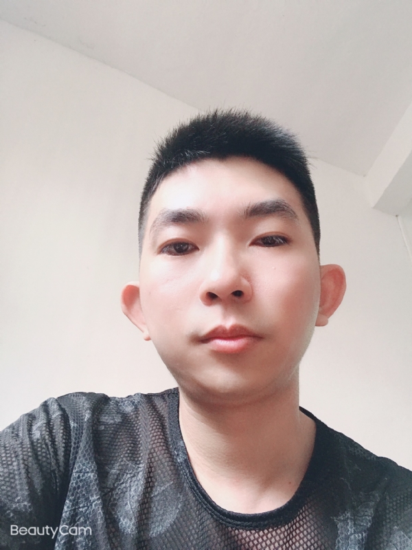 诚恳的第一张照片--揭阳相亲服务中心